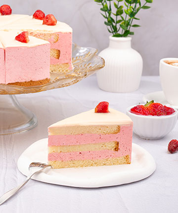 Strawberry Cake